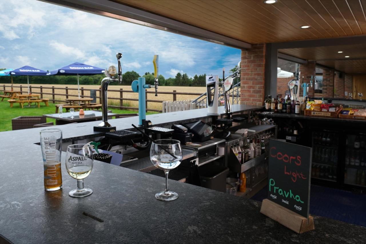The Queens At Horton Telford Exterior foto